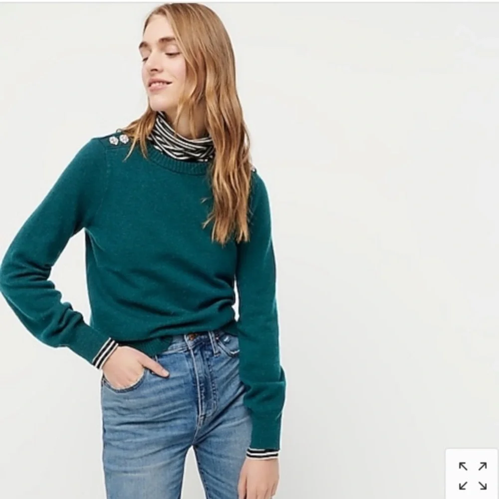 NWT JCREW JEWLED BUTTON PUFF SLEEVE Sweater XS